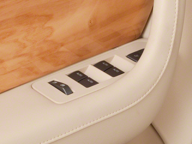 2010 Lincoln MKS w/EcoBoost