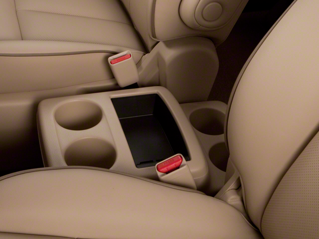 2013 Nissan Quest LE