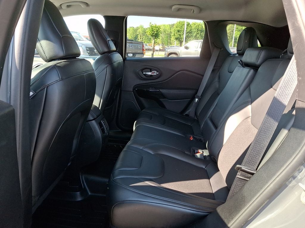 2022 Jeep Cherokee Altitude