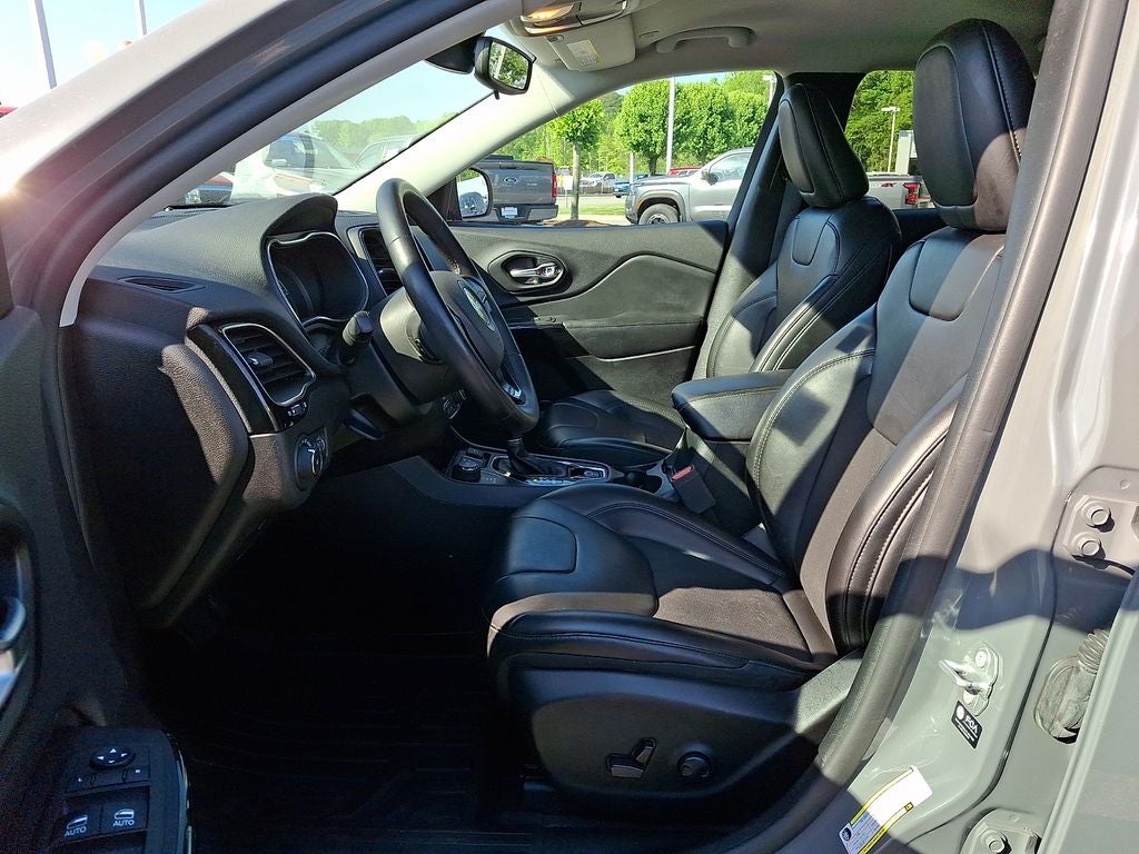 2022 Jeep Cherokee Altitude
