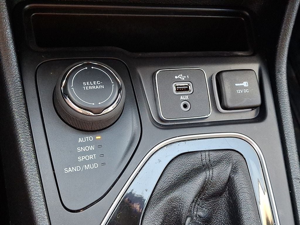 2022 Jeep Cherokee Altitude