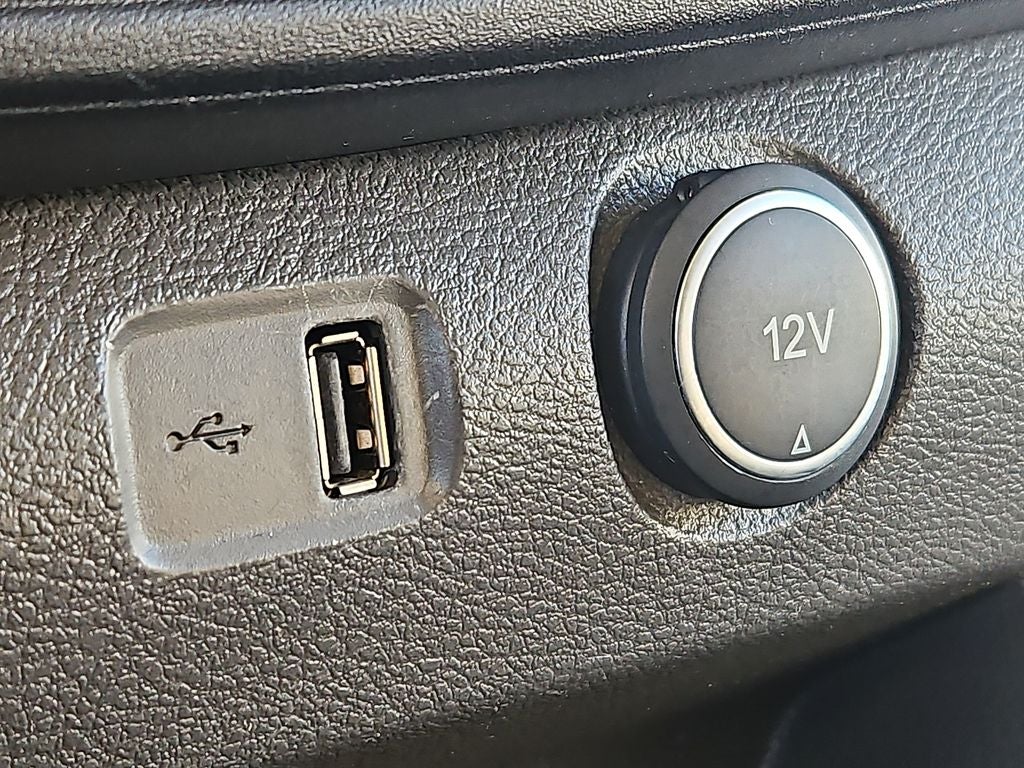 2022 Ford Transit Wagon XLT