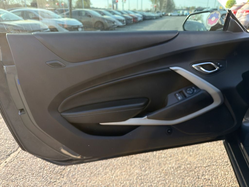 2016 Chevrolet Camaro 1LT