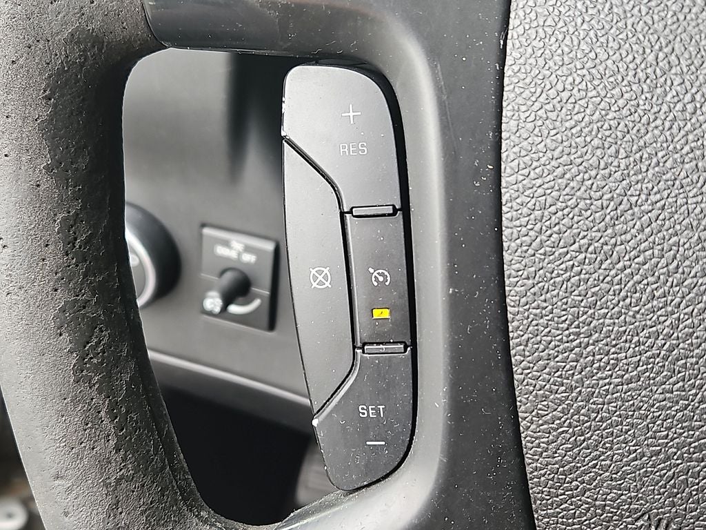 2011 Chevrolet Express 1LT