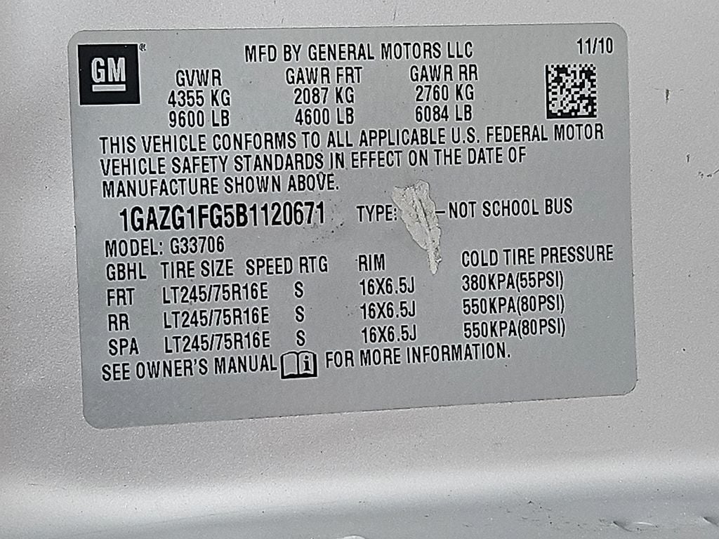 2011 Chevrolet Express 1LT