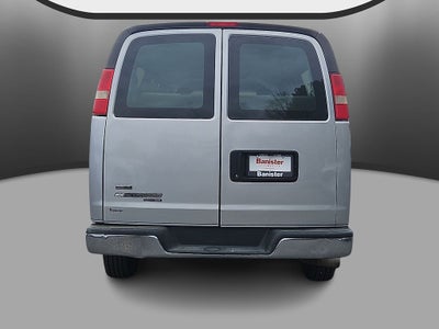 2011 Chevrolet Express 1LT