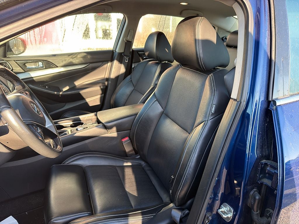 2017 Nissan Maxima SV