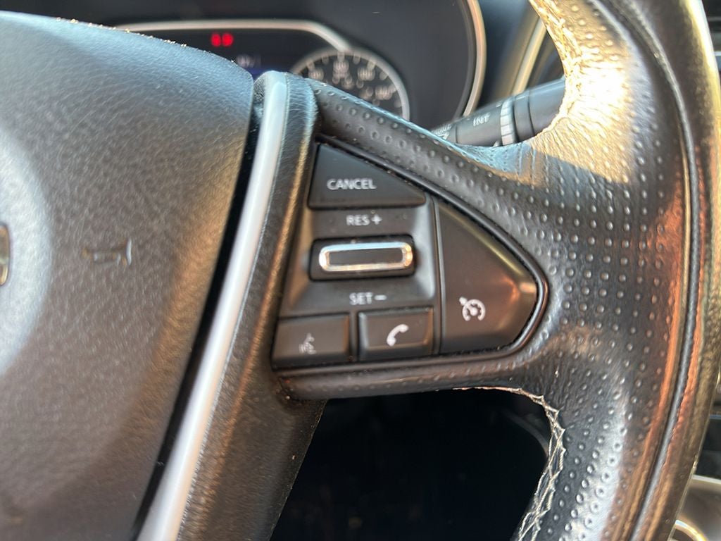 2017 Nissan Maxima SV