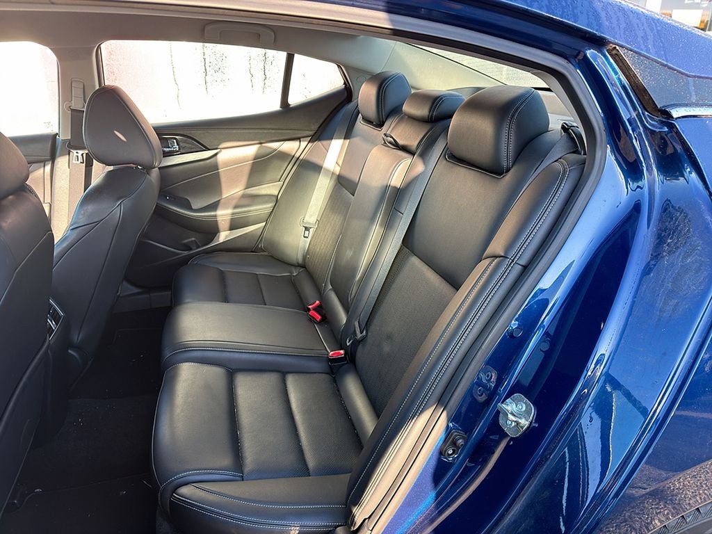 2017 Nissan Maxima SV