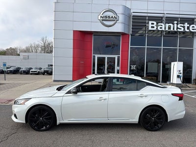 2022 Nissan Altima 2.5 SR