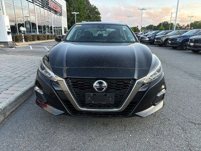2022 Nissan Altima 2.5 SR