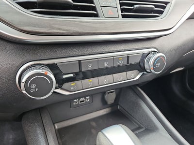 2026 Nissan Altima SV