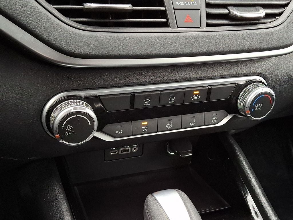 2021 Nissan Altima 2.5 SV