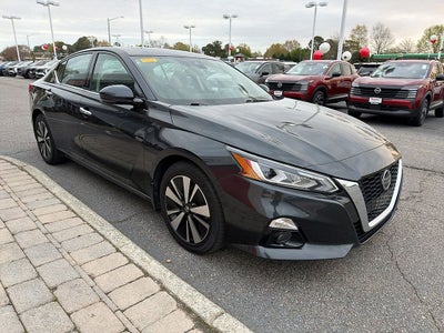 2020 Nissan Altima 2.5 SV