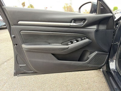 2020 Nissan Altima 2.5 SV