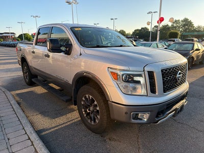 2018 Nissan Titan PRO-4X