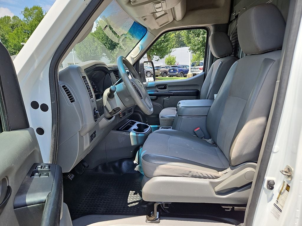 2020 Nissan NV2500HD SV