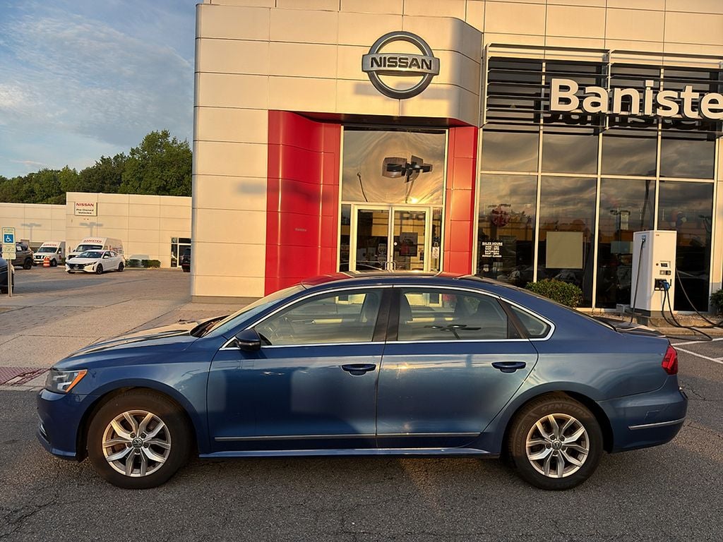 2017 Volkswagen Passat 1.8T S