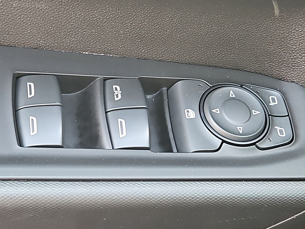 2020 Chevrolet Silverado Custom