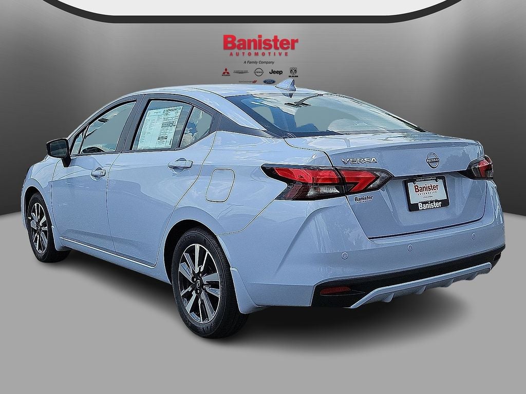 2025 Nissan Versa SV