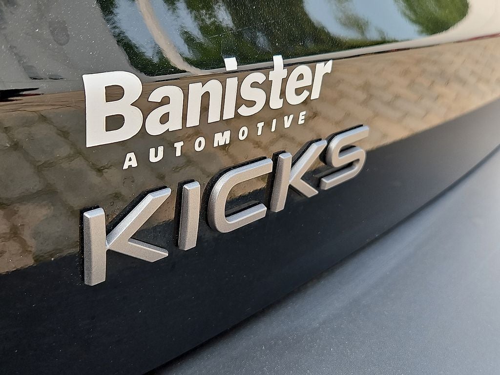 2025 Nissan Kicks S