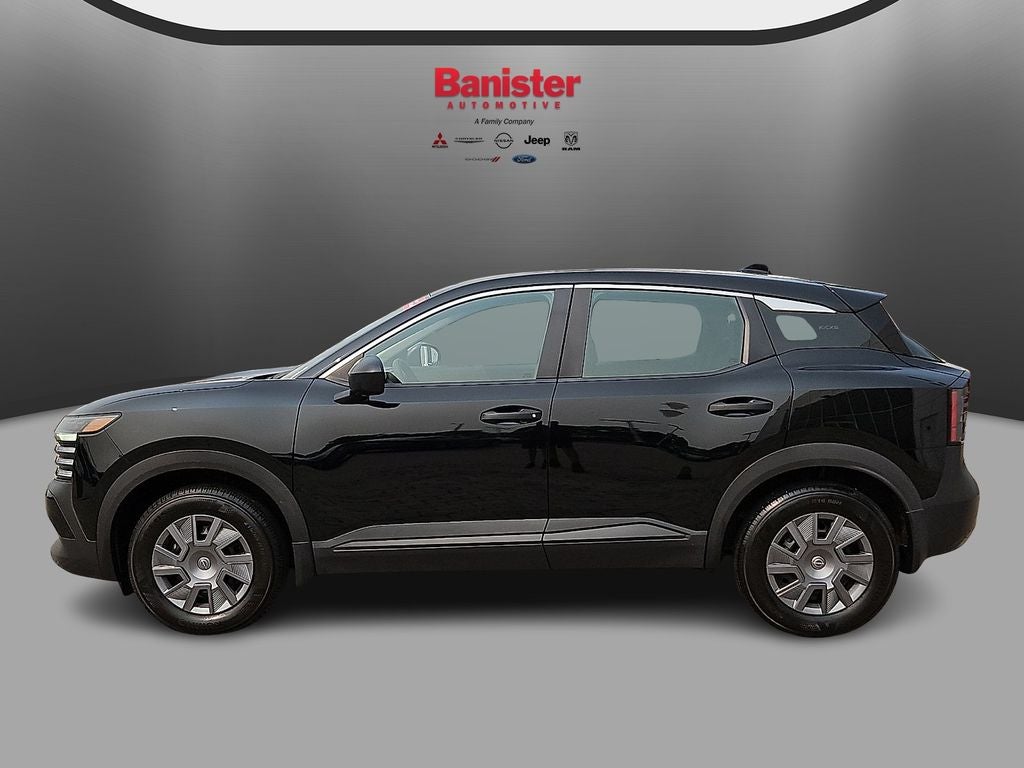 2025 Nissan Kicks S