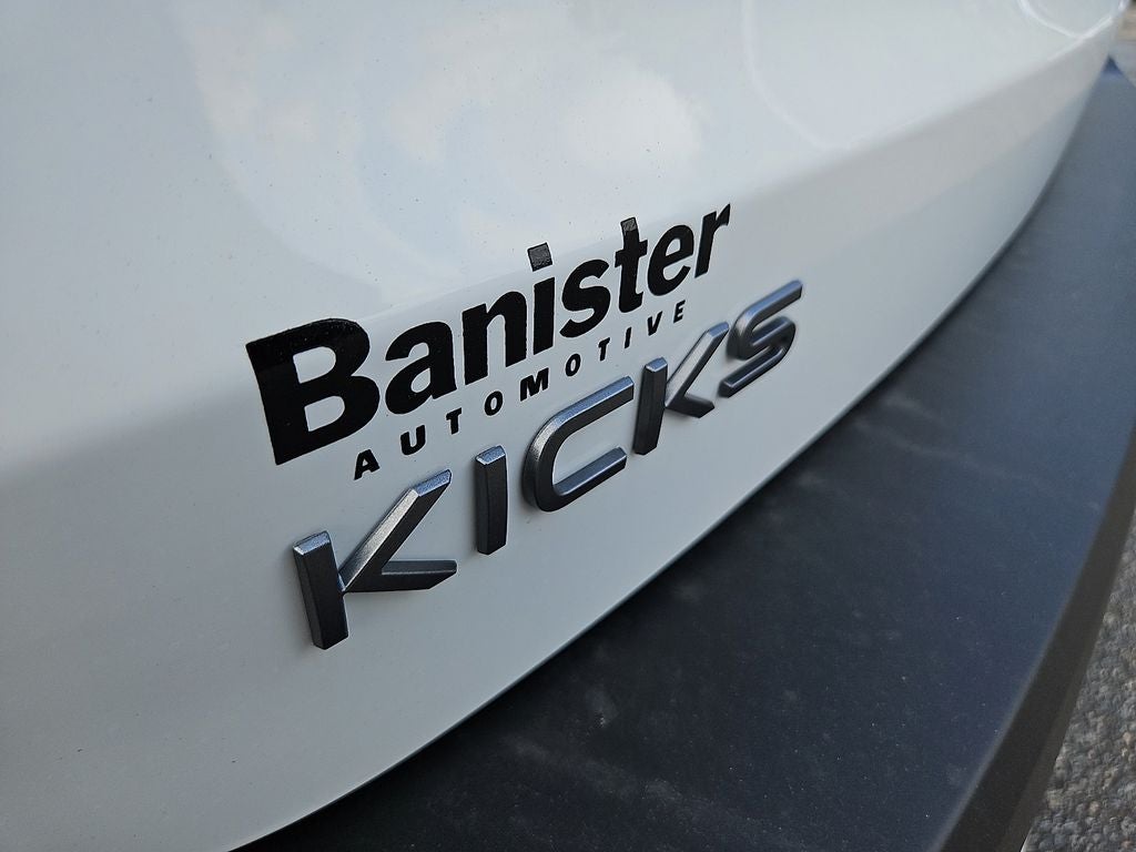 2026 Nissan Kicks SV