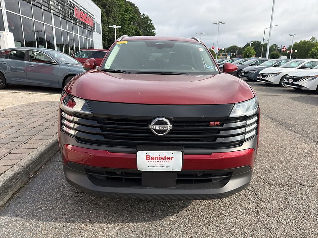 2025 Nissan Kicks SR