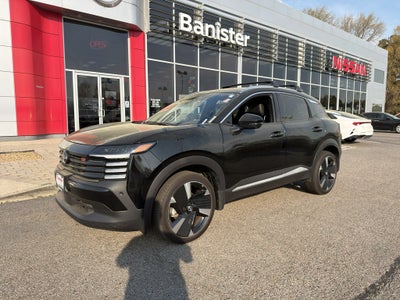 2025 Nissan Kicks SR