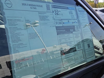 2026 Nissan Rogue SV