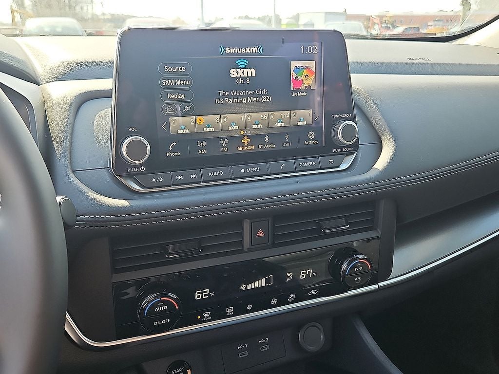 2026 Nissan Rogue SV
