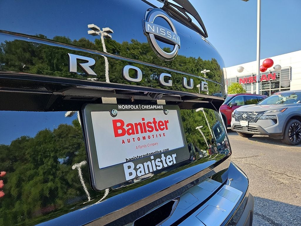 2026 Nissan Rogue SV