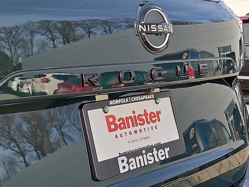 2026 Nissan Rogue Dark Armor