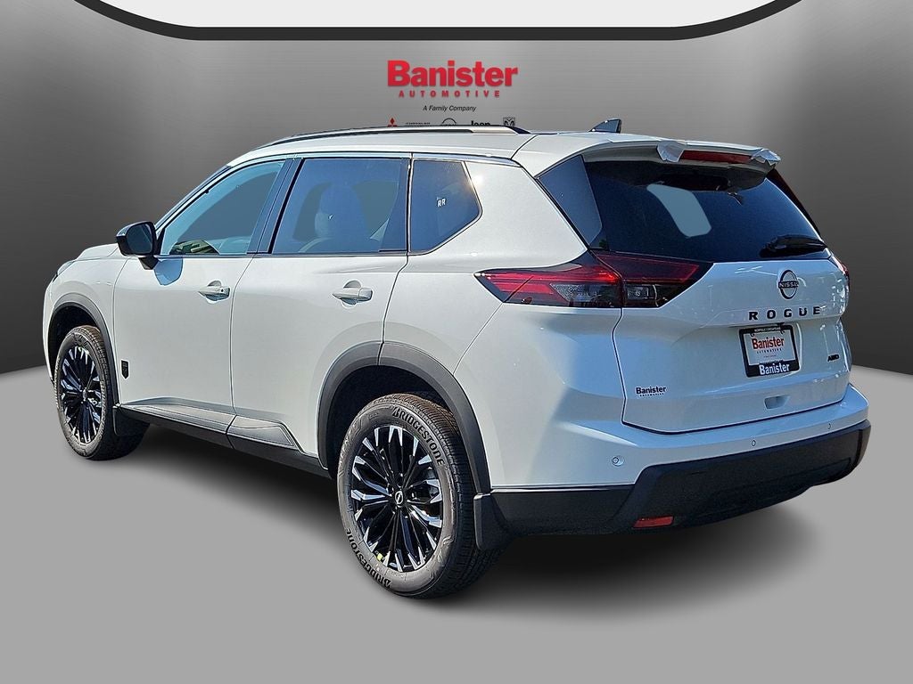 2026 Nissan Rogue Dark Armor