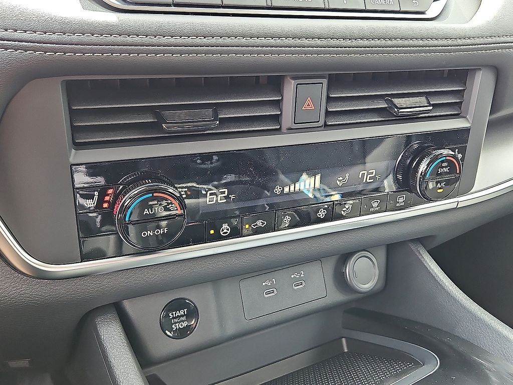2026 Nissan Rogue Dark Armor