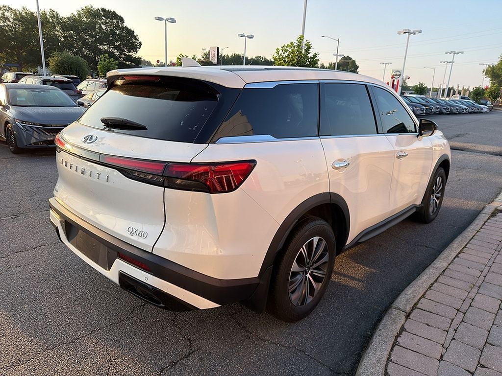 2023 INFINITI QX60 PURE