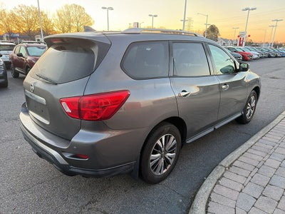 2020 Nissan Pathfinder S