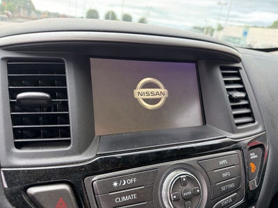 2020 Nissan Pathfinder SV
