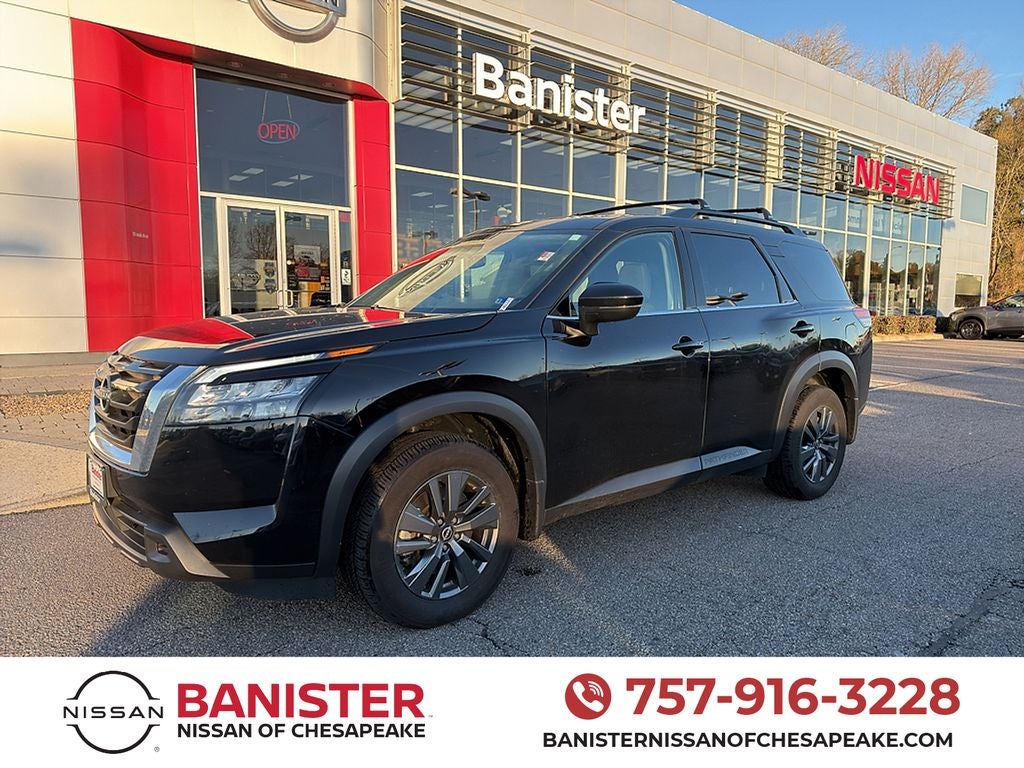 2025 Nissan Pathfinder SV
