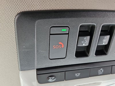 2023 Nissan Pathfinder SV