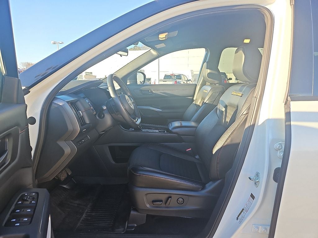 2023 Nissan Pathfinder Rock Creek