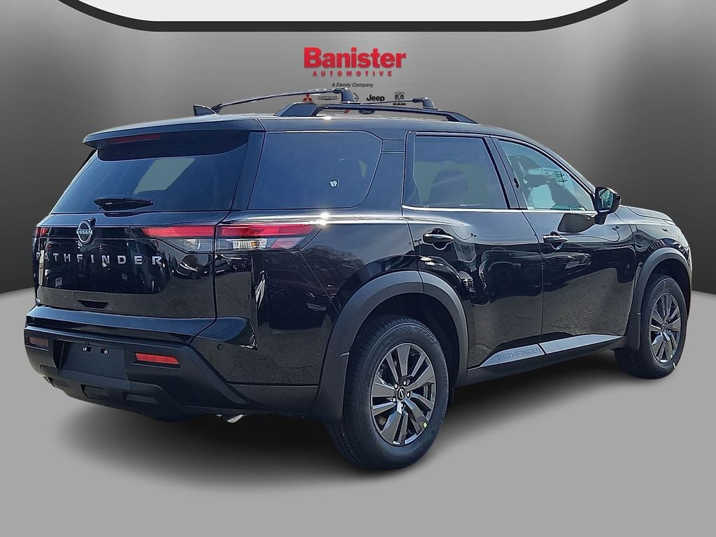 2026 Nissan Pathfinder SV