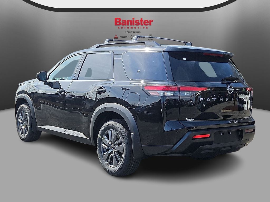 2026 Nissan Pathfinder SV