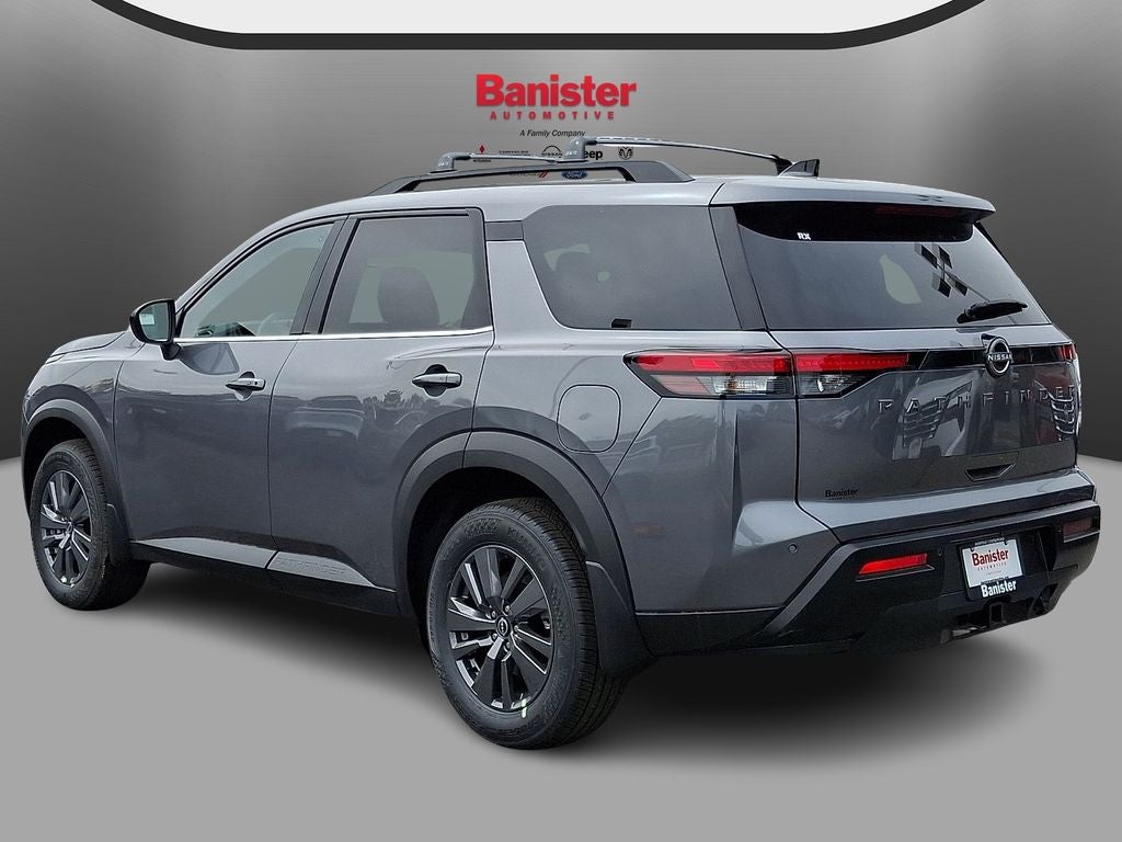 2026 Nissan Pathfinder SV