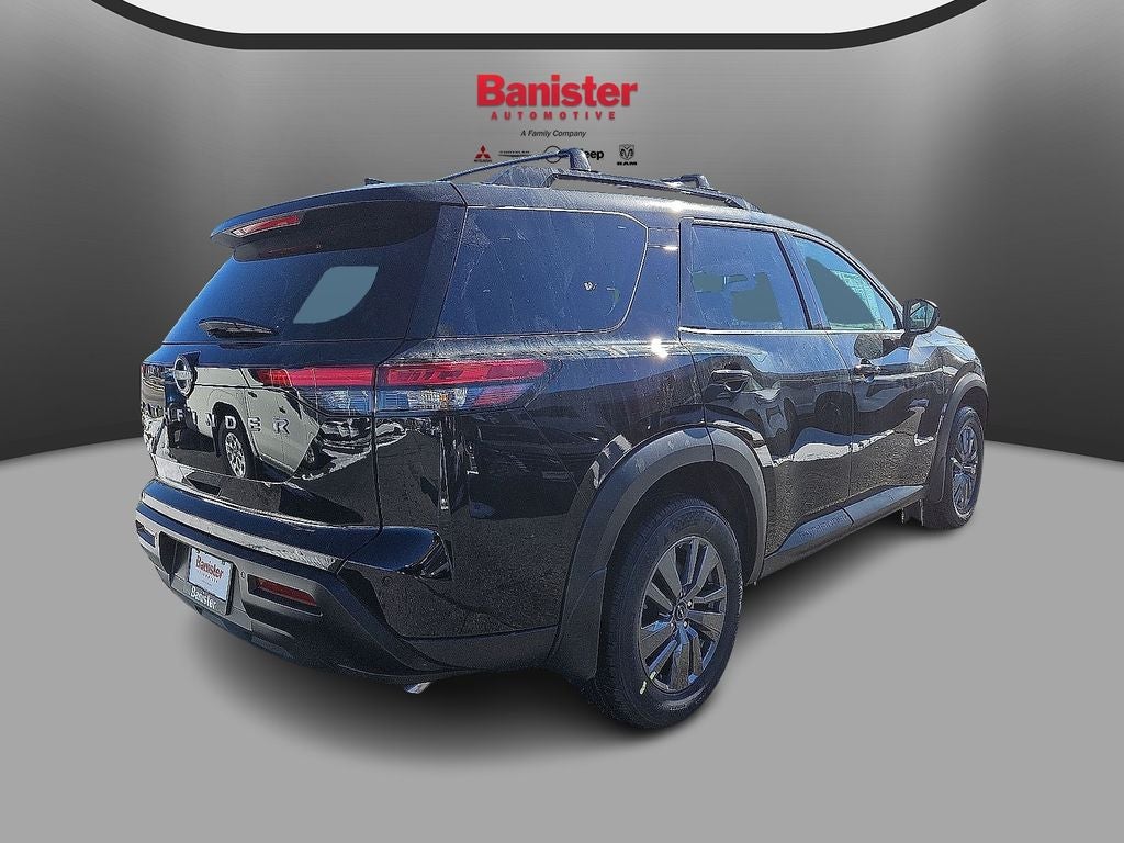 2026 Nissan Pathfinder SV