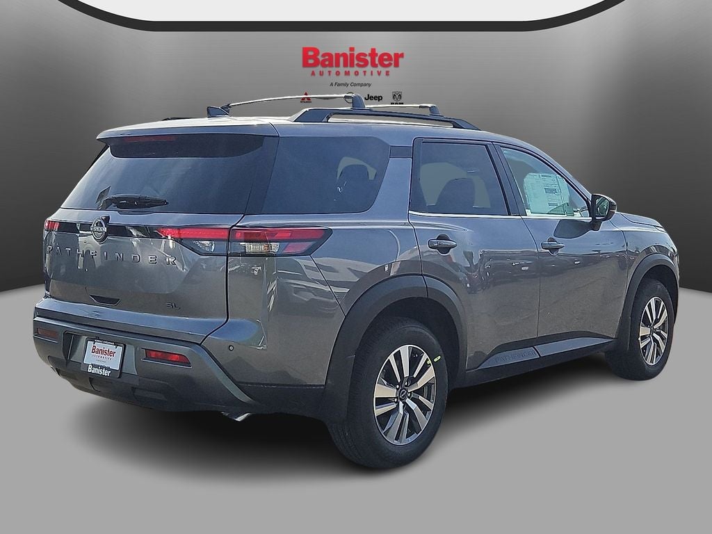2026 Nissan Pathfinder SL