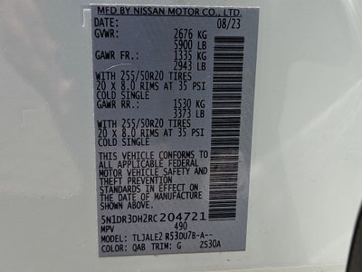 2024 Nissan Pathfinder Platinum