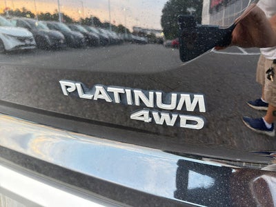 2023 Nissan Pathfinder Platinum