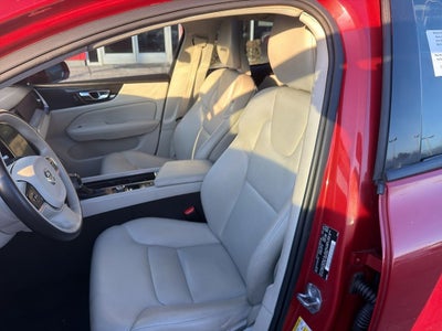 2019 Volvo S60 Momentum