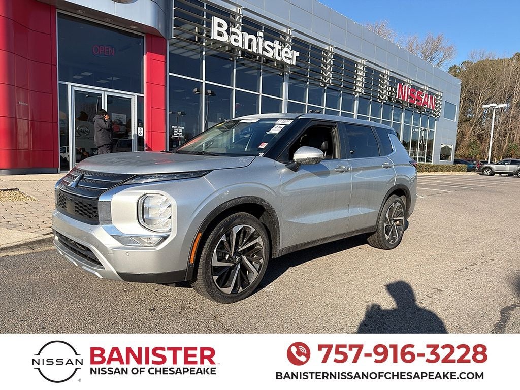 2024 Mitsubishi Outlander SE